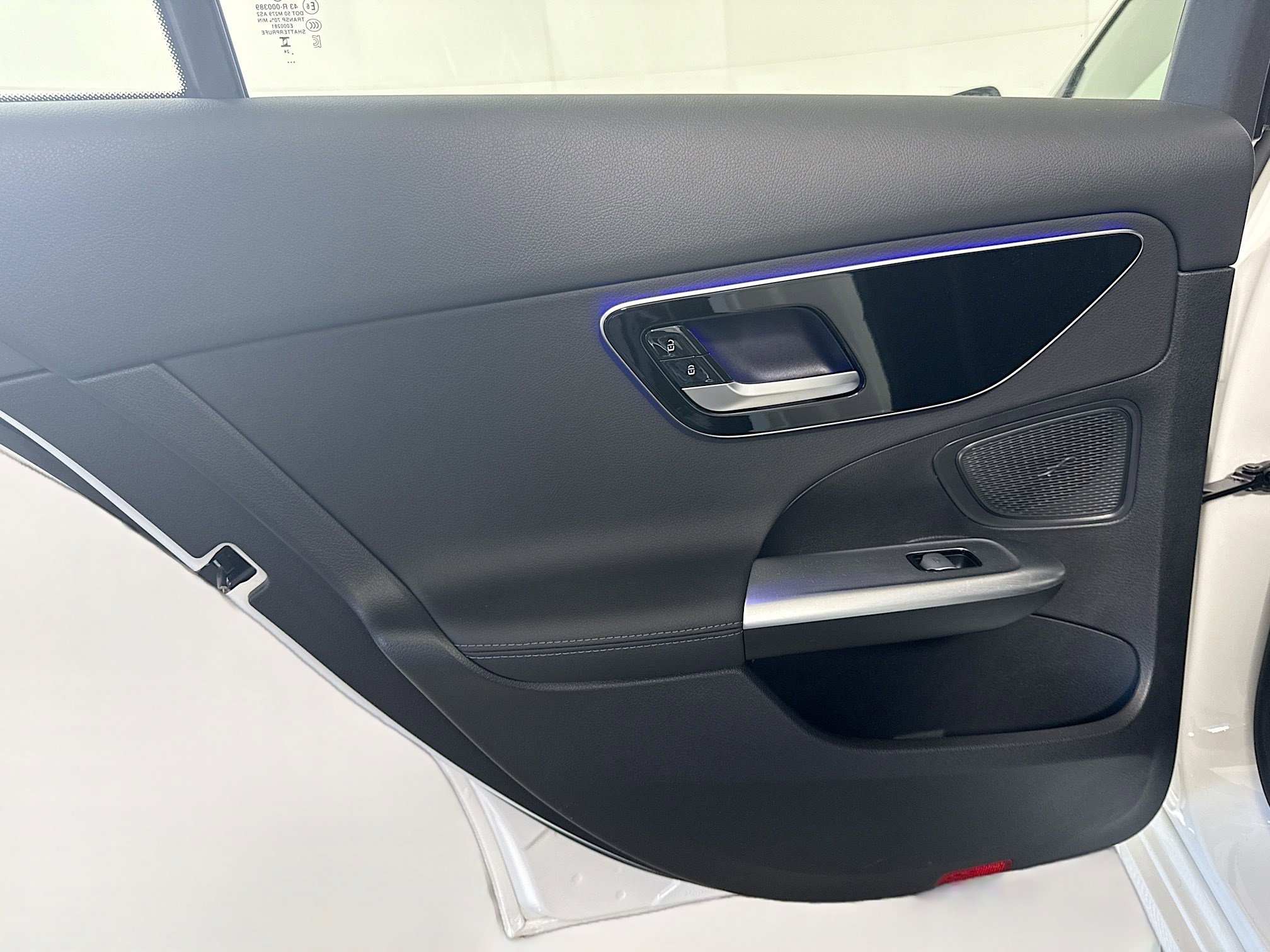 Used 2025 Mercedes-Benz C 300 4MATIC Sedan image 26