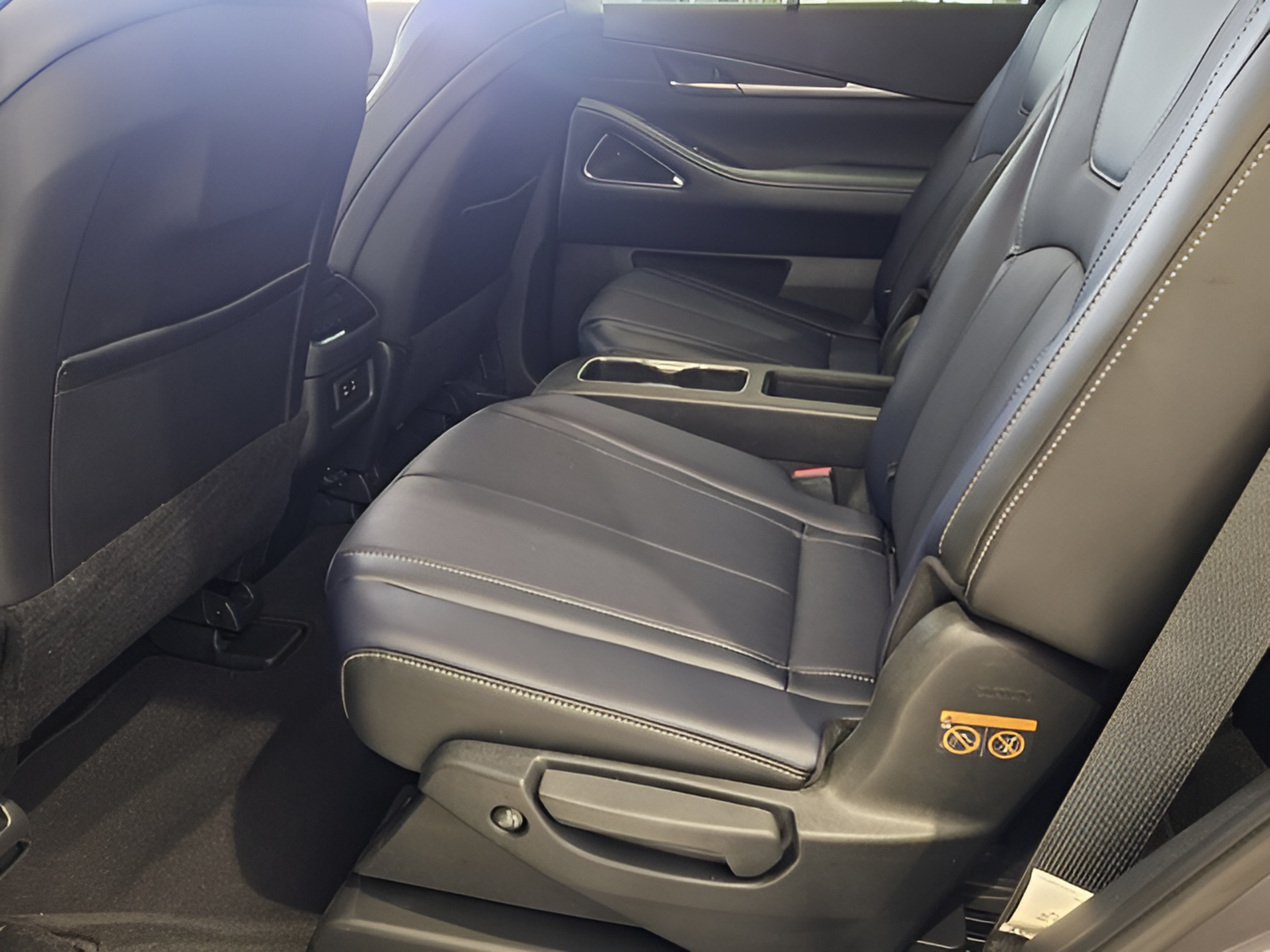 Certified 2026 INFINITI QX60 Sport w/ Dark Cargo Package AWD/4WD image 10