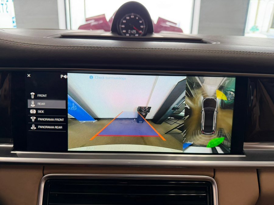 Used 2017 Porsche Panamera Turbo image 61