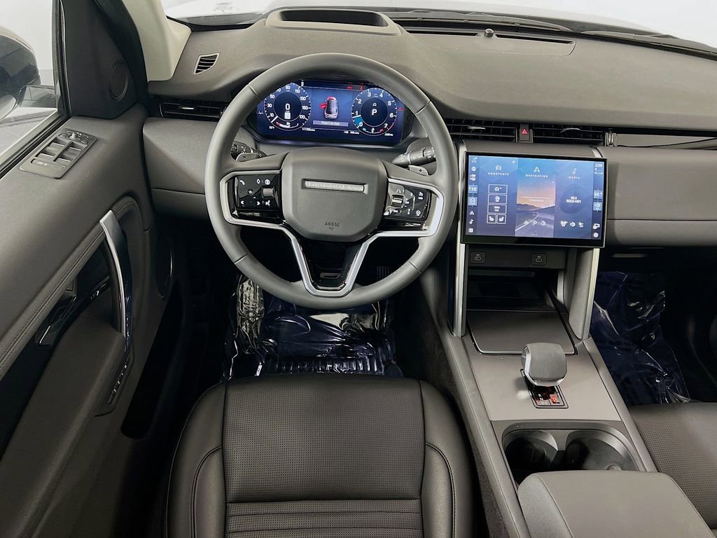 Certified 2025 Land Rover Discovery Sport S image 24