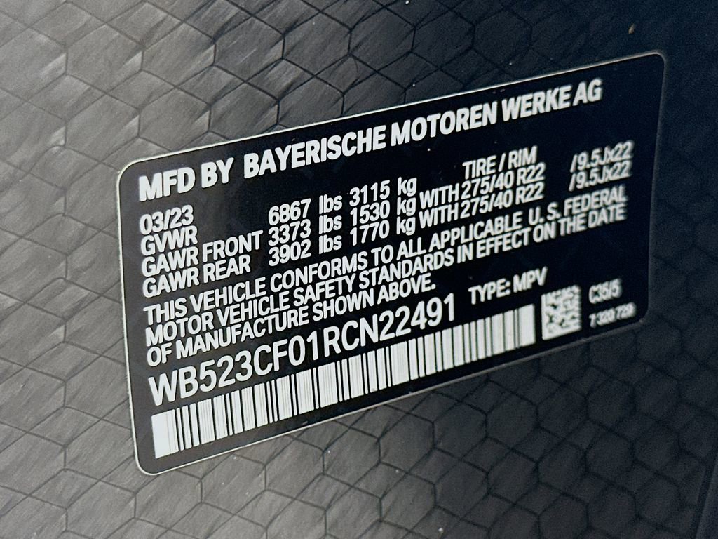 Certified 2024 BMW iX xDrive50 w/ Sport Package AWD/4WD image 32
