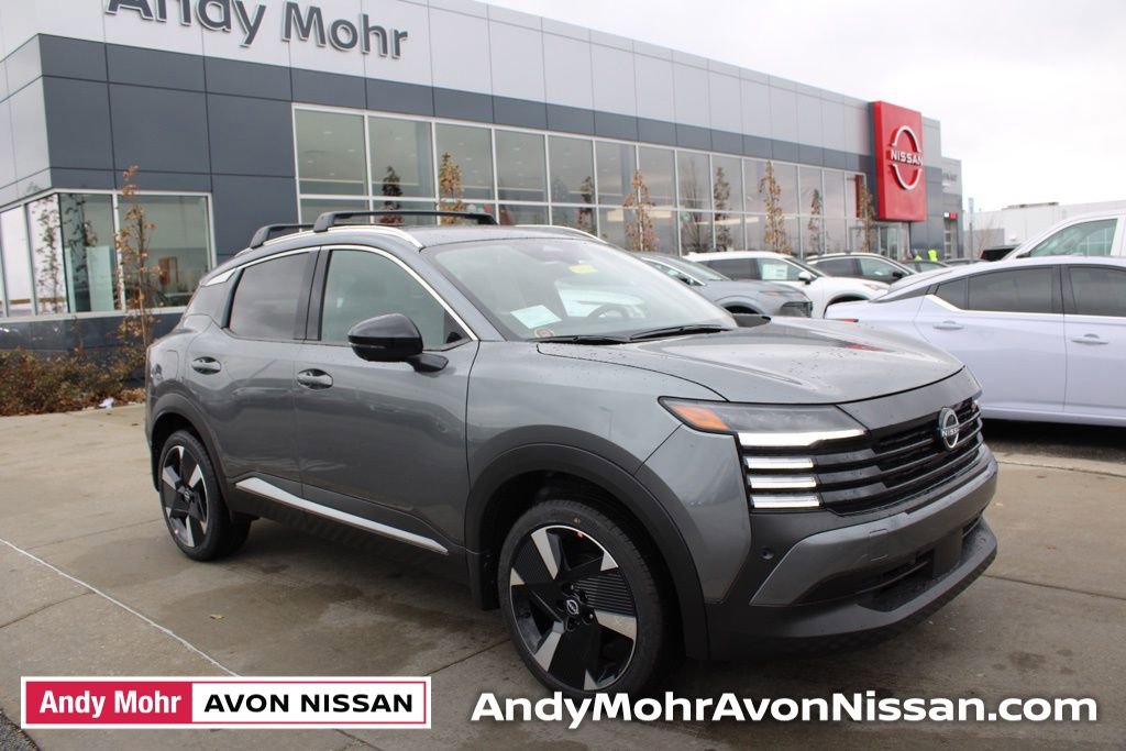 New 2026 Nissan Kicks SR w/ Cold Weather Package