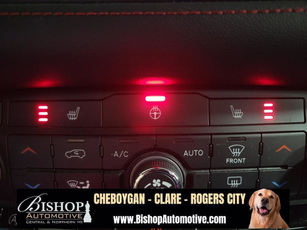 Used 2023 Dodge Durango GT image 29