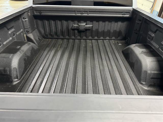 Certified 2026 Chevrolet Silverado 1500 High Country w/ Technology Package AWD/4WD image 6