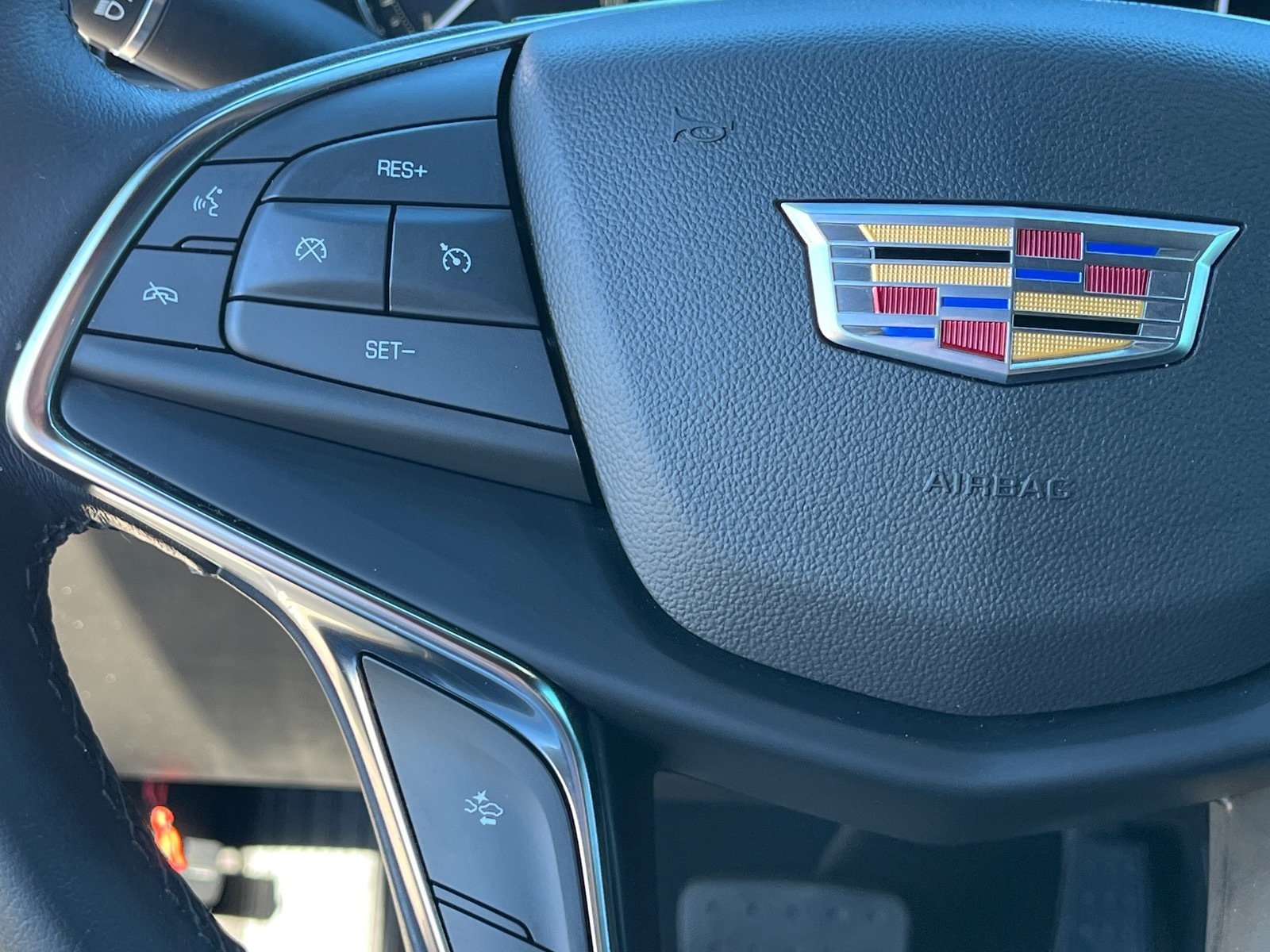 Used 2022 Cadillac XT5 Luxury FWD image 19