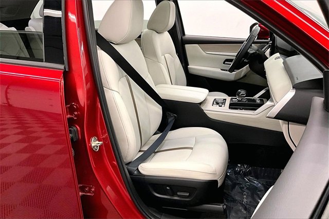 Used 2025 MAZDA CX-90 Plug-In Hybrid w/ Premium Plus image 7