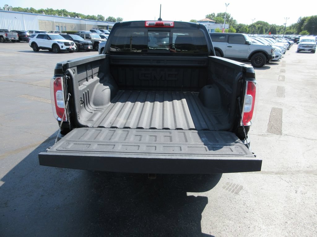 Certified 2018 GMC Canyon SLT w/ Driver Alert Package AWD/4WD image 8