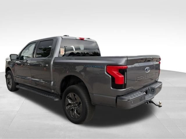 Used 2023 Ford F150 Lightning XLT w/ Equipment Group 312A High AWD/4WD image 18