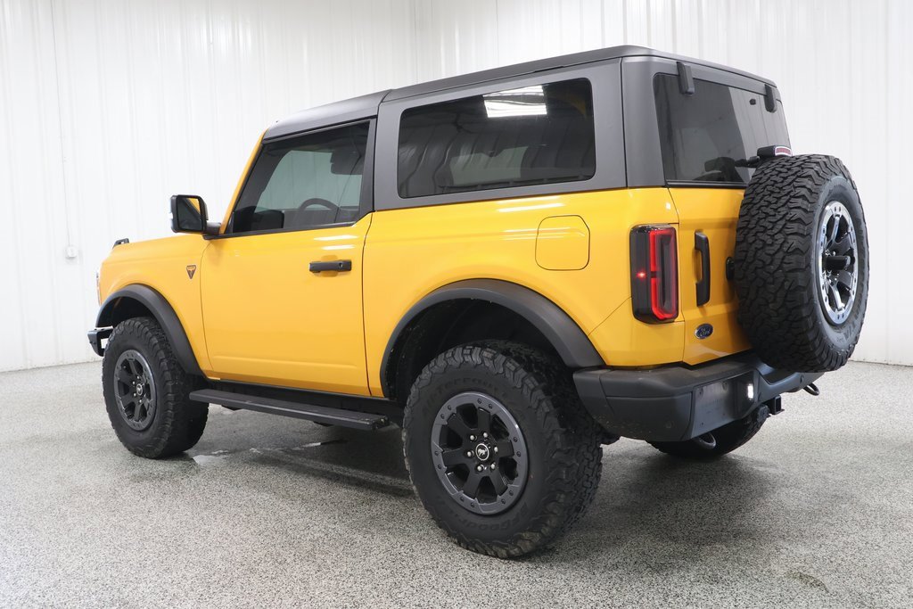 Used 2021 Ford Bronco Badlands image 4