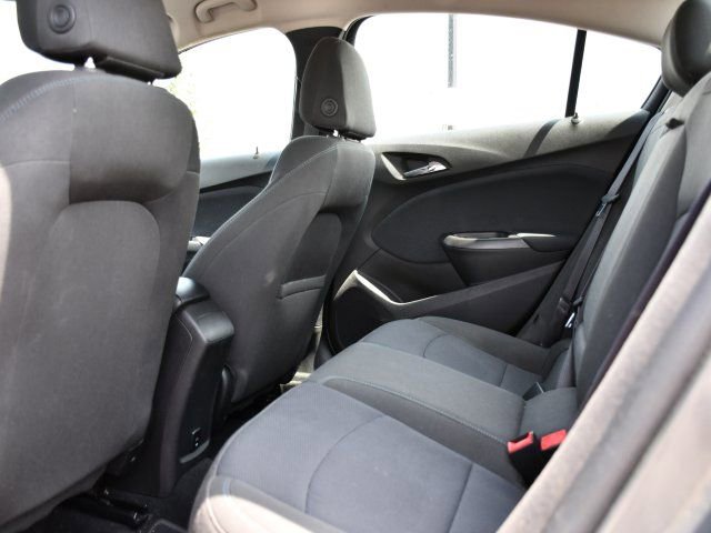 Used 2017 Chevrolet Cruze LT w/ Convenience Package FWD image 13