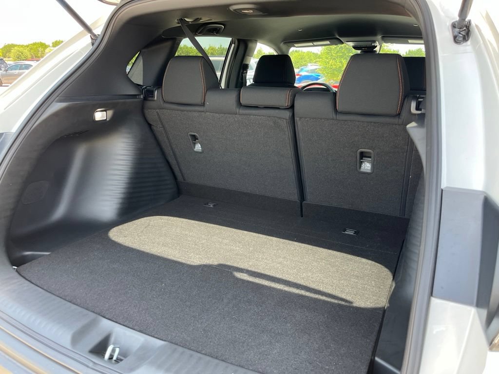 Used 2027 Honda HR-V Sport image 10