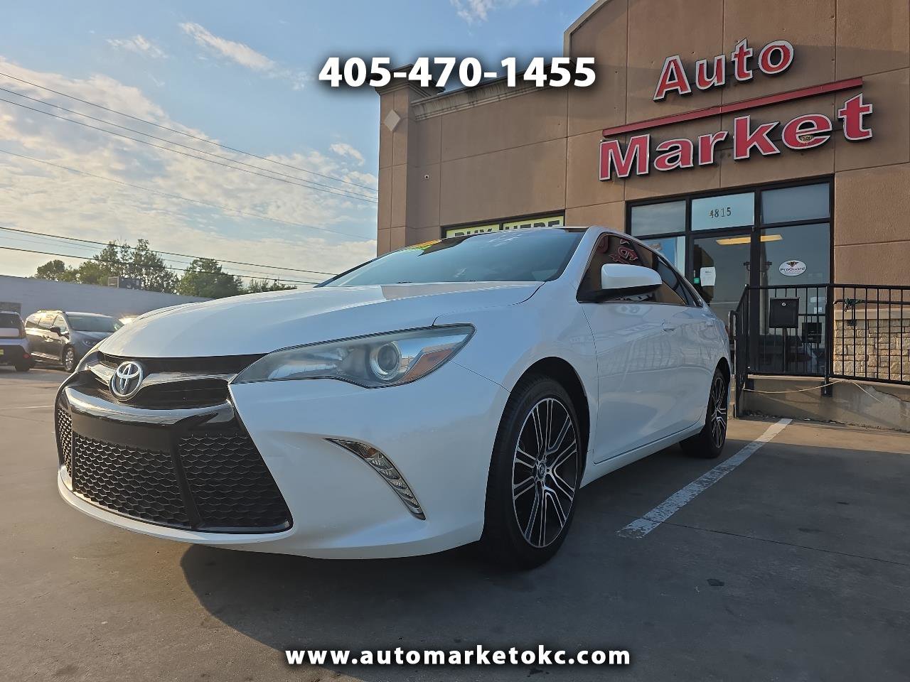 Used 2016 Toyota Camry SE