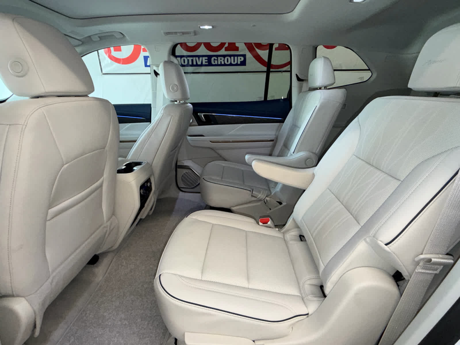 New 2026 Buick Enclave Avenir w/ Super Cruise Package FWD image 21