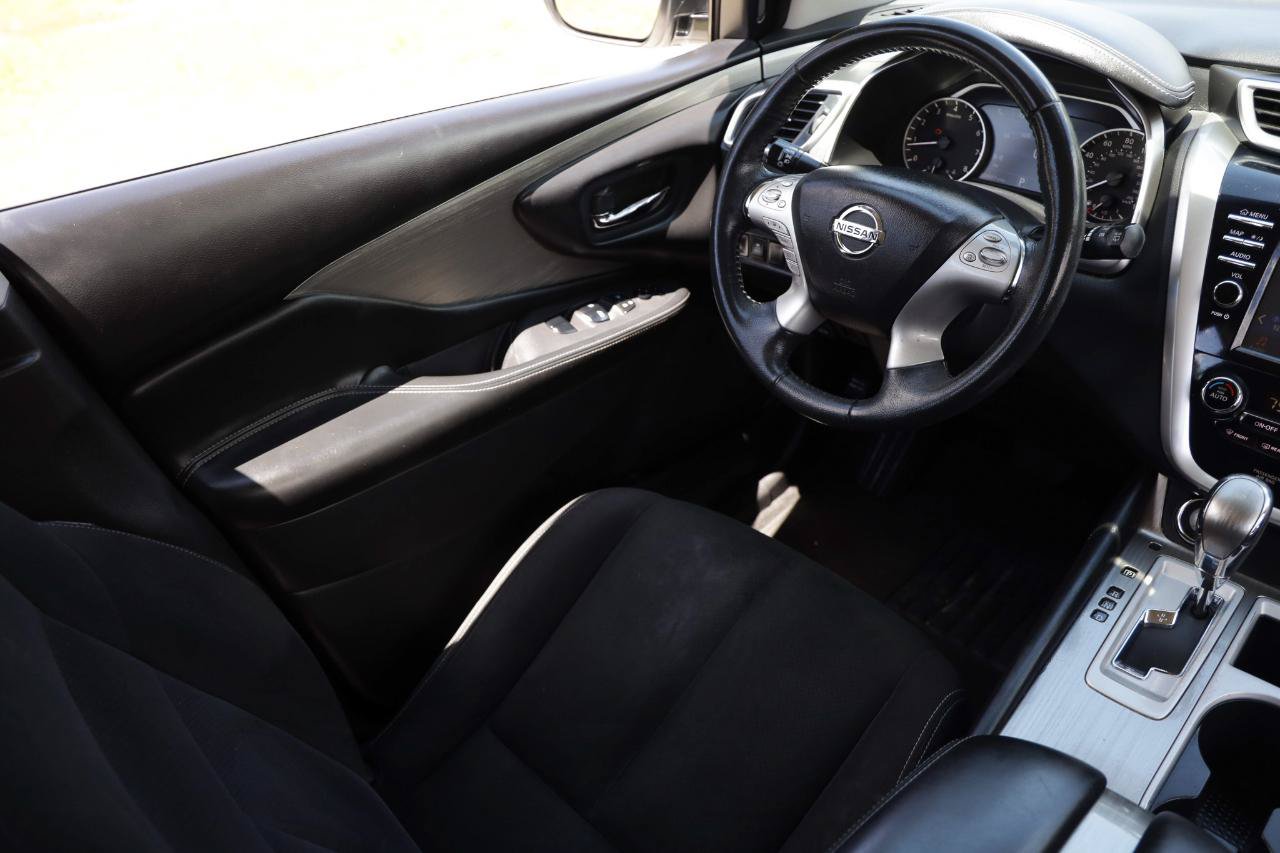 Used 2018 Nissan Murano SV AWD/4WD image 21