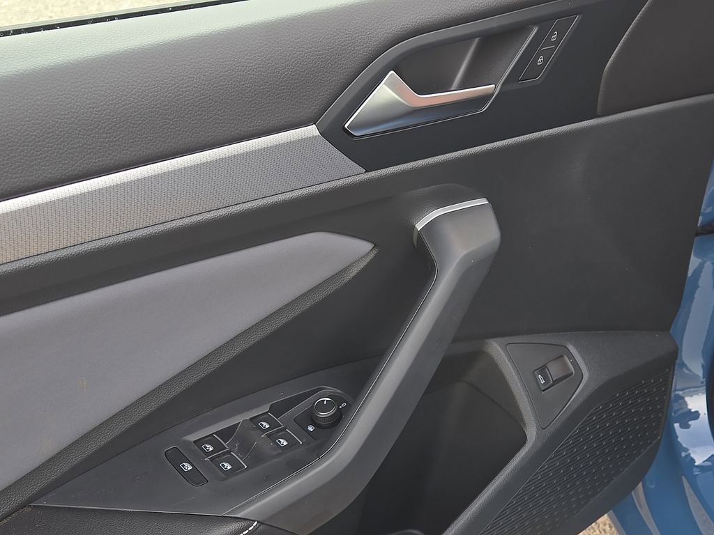 New 2026 Volkswagen Jetta SE image 14