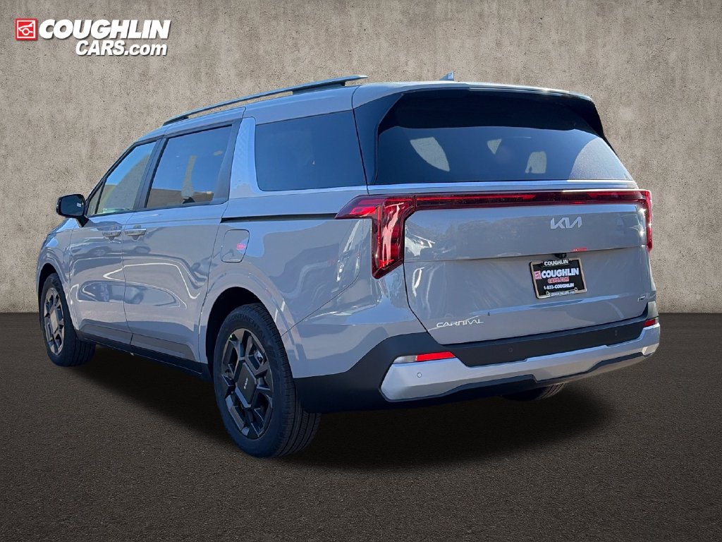 New 2027 Kia Carnival EX FWD image 5