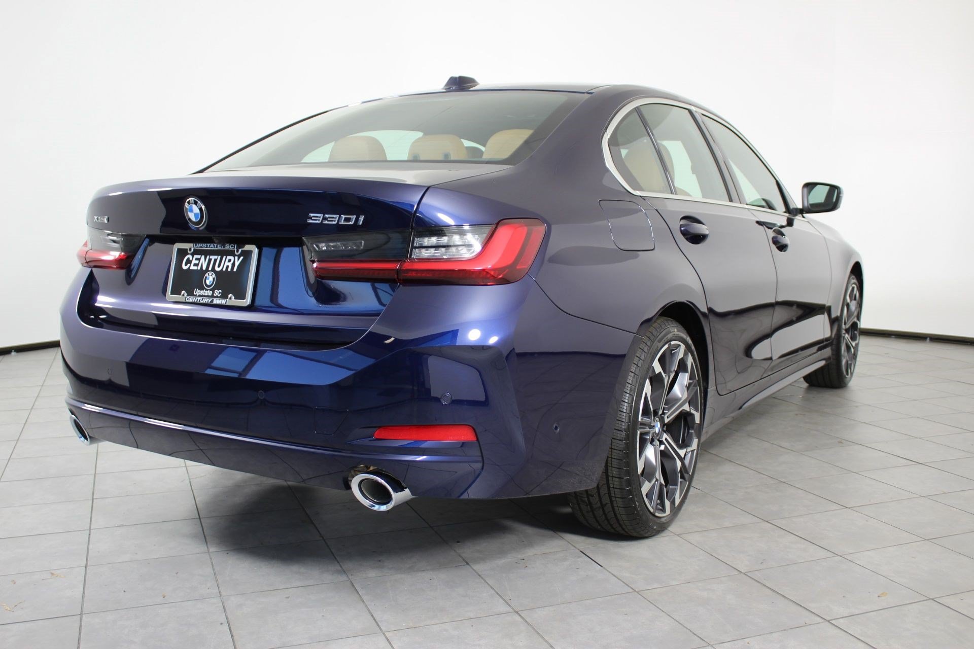 New 2026 BMW 330i xDrive Sedan w/ Premium Package AWD/4WD image 9