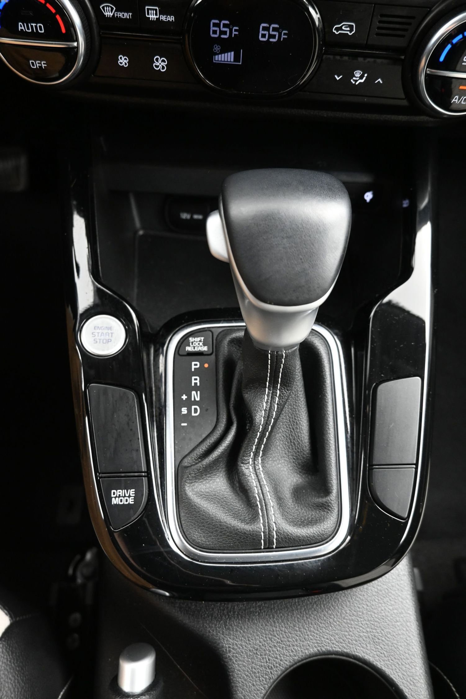 Used 2024 Kia Soul GT-Line FWD image 19