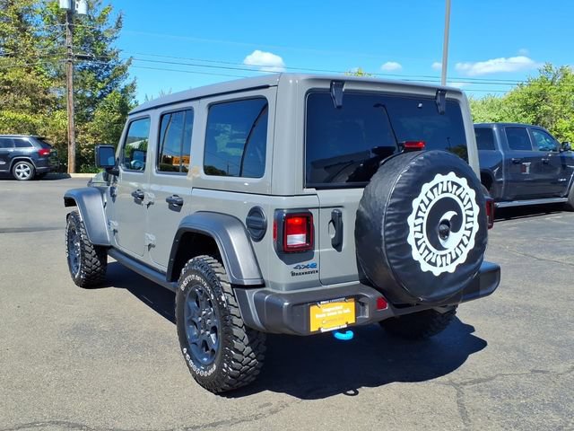 Used 2023 Jeep Wrangler Unlimited w/ Sun & Screen Package AWD/4WD image 5