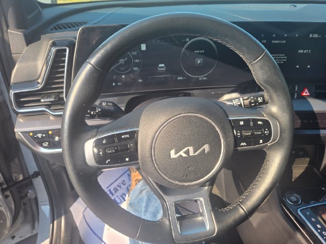 Used 2025 Kia Sportage SX FWD image 17