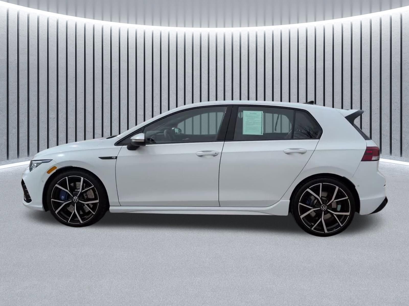 Used 2024 Volkswagen Golf R image 15