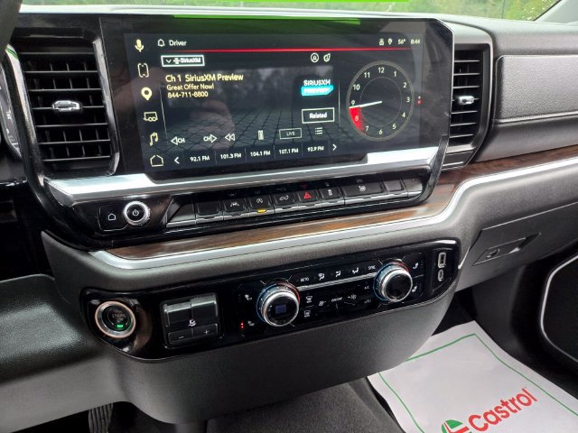 Used 2025 GMC Sierra 1500 SLT AWD/4WD image 25