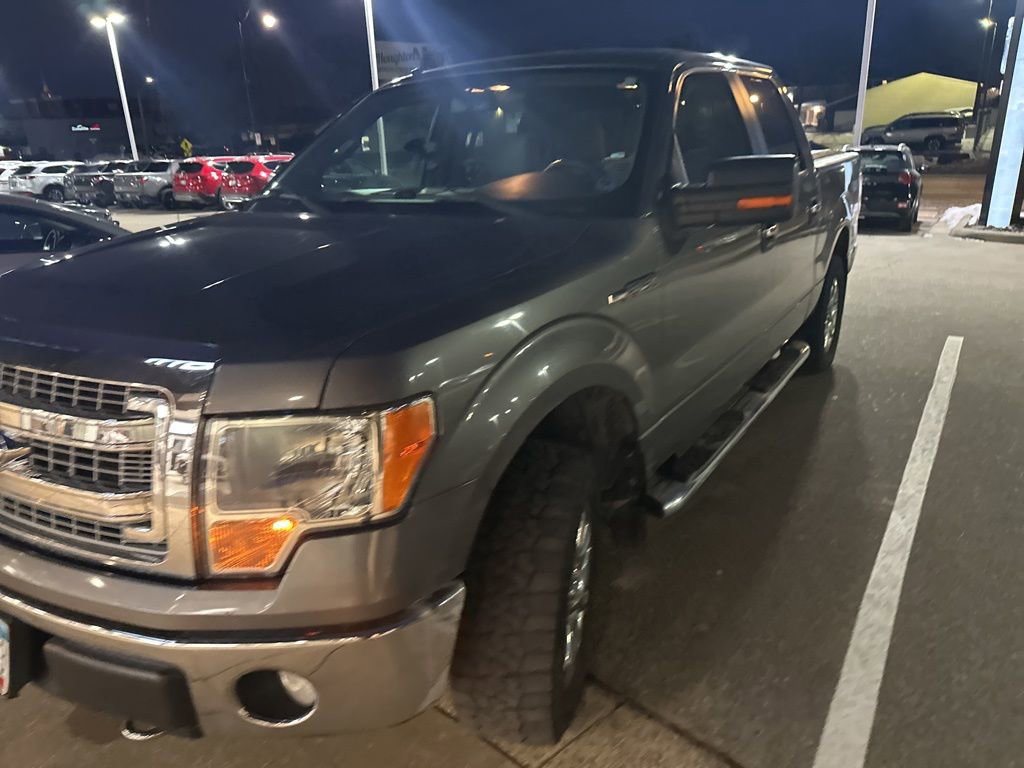 Used 2013 Ford F150 XLT w/ Luxury Equipment Group image 3