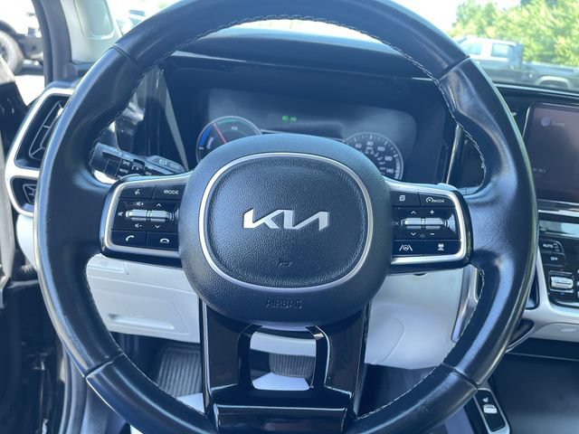 Used 2022 Kia Sorento EX FWD image 11