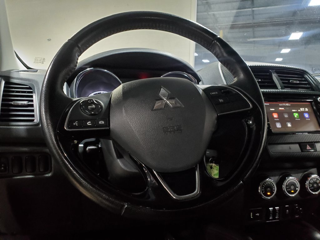 Used 2018 Mitsubishi Outlander Sport LE FWD image 23