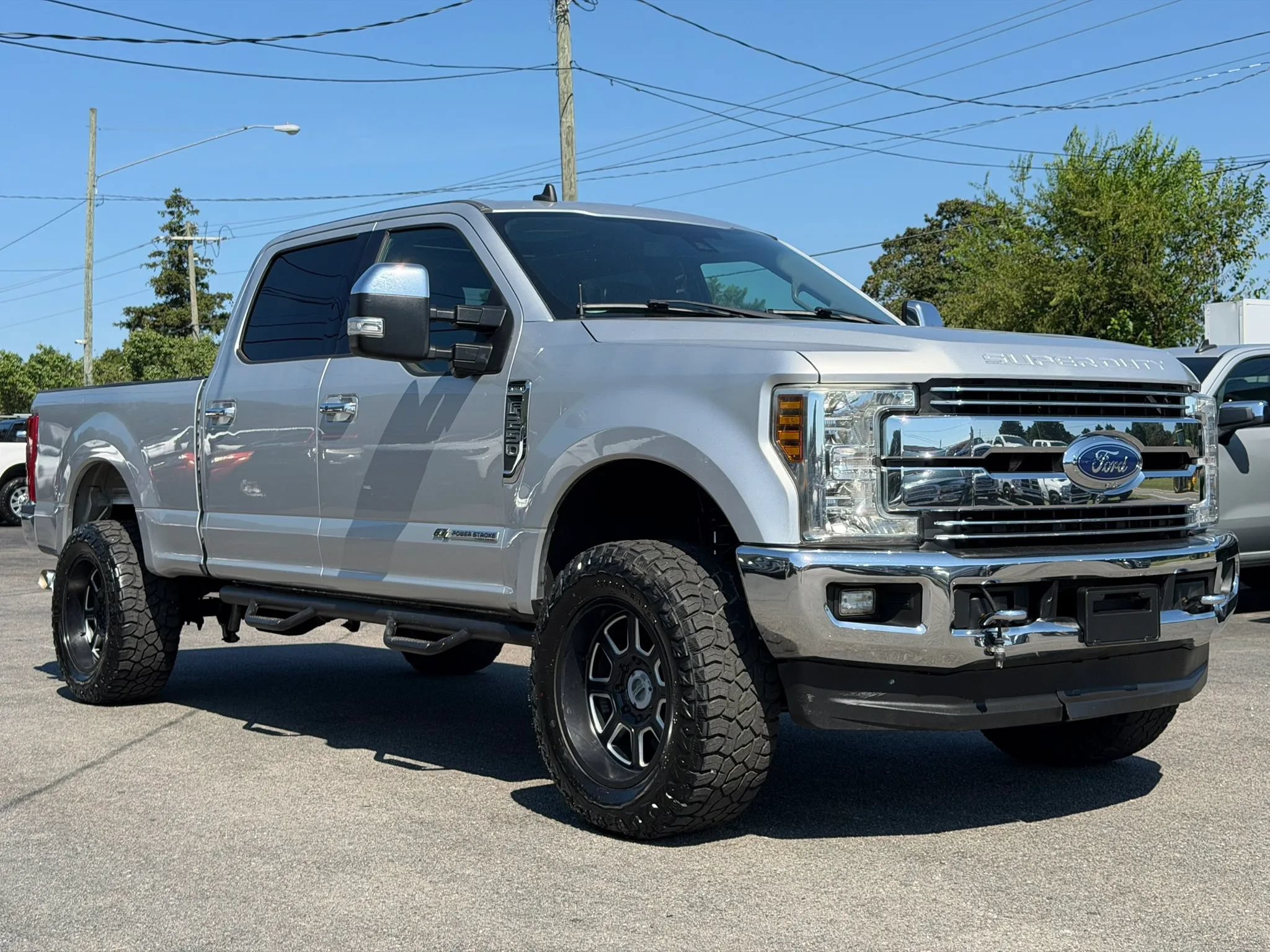 Used 2019 Ford F250 Lariat w/ Lariat Ultimate Package AWD/4WD image 3