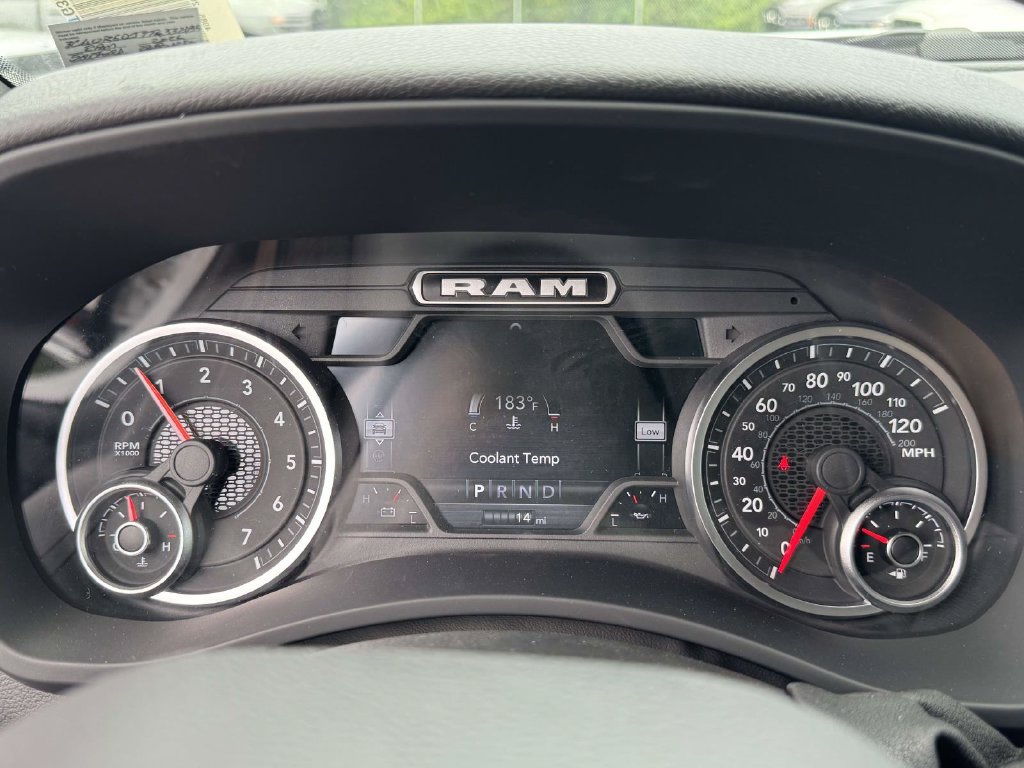 New 2026 RAM 2500 Big Horn AWD/4WD image 25