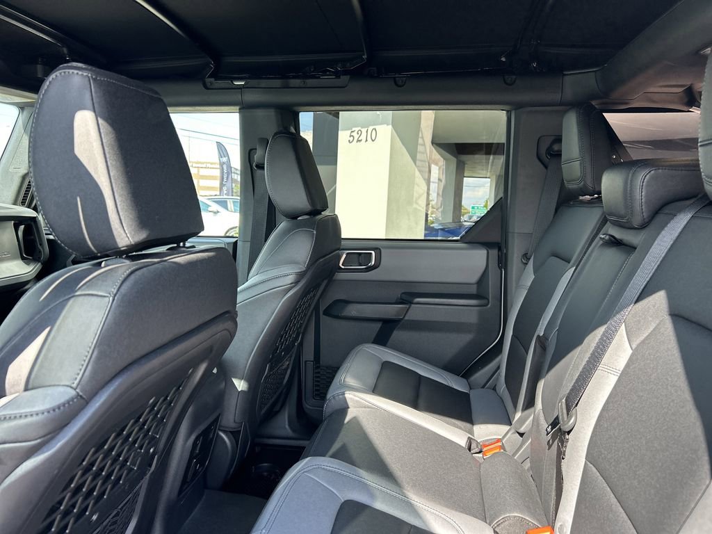 Used 2024 Ford Bronco Big Bend image 16