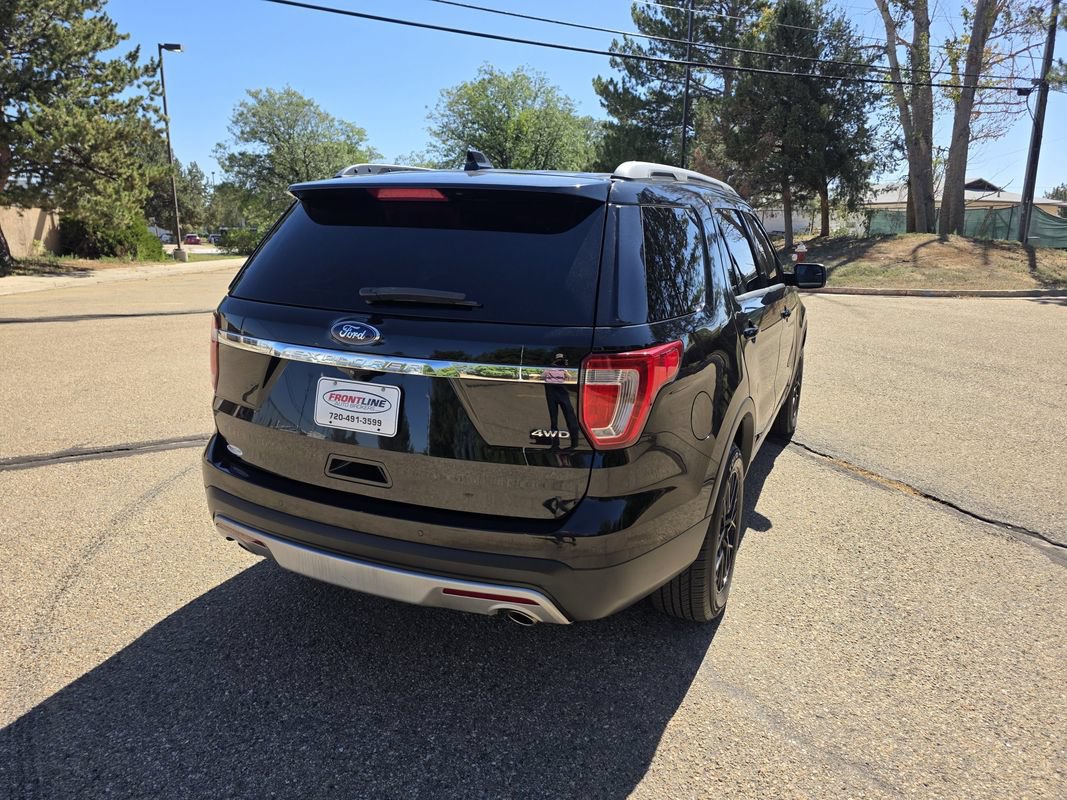 Used 2016 Ford Explorer XLT w/ Equipment Group 202A AWD/4WD image 7