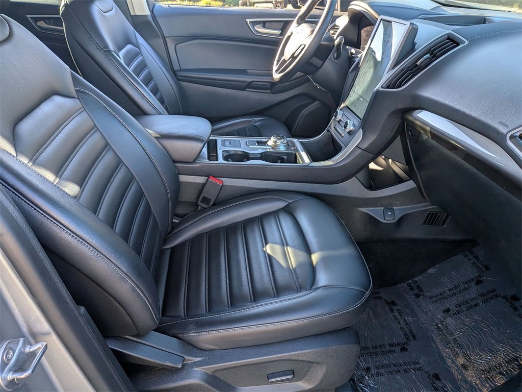 Used 2024 Ford Edge SEL image 33