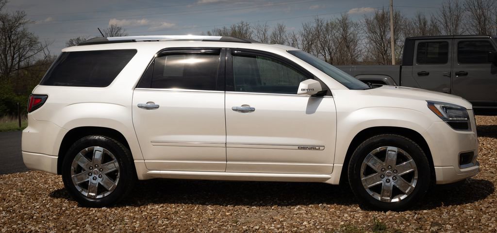 Used 2014 GMC Acadia Denali image 24