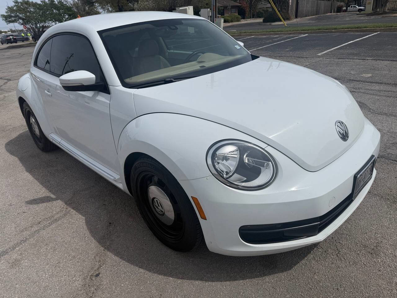 Used 2016 Volkswagen Beetle 1.8T SE image 1