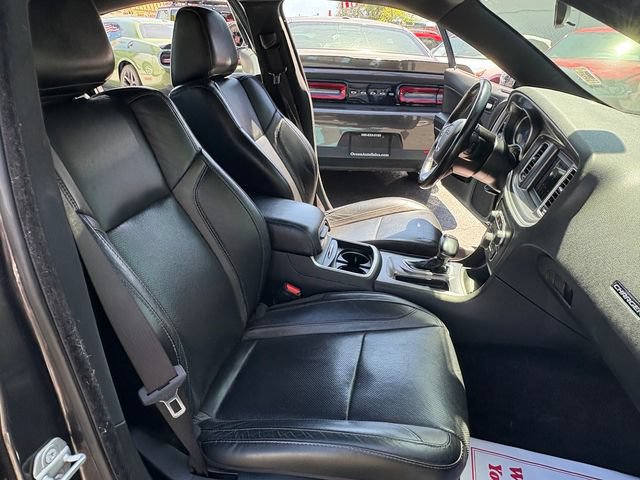 Used 2021 Dodge Charger SXT w/ Leather Interior Group RWD image 18