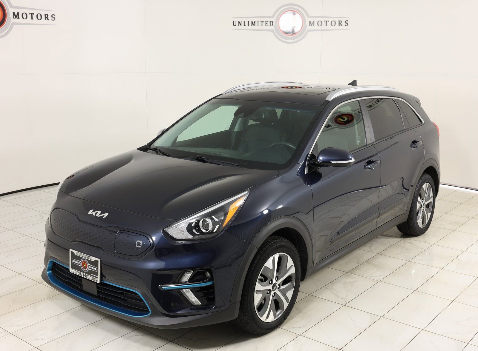 Used 2022 Kia Niro EX Premium w/ Cold Weather Package image 35
