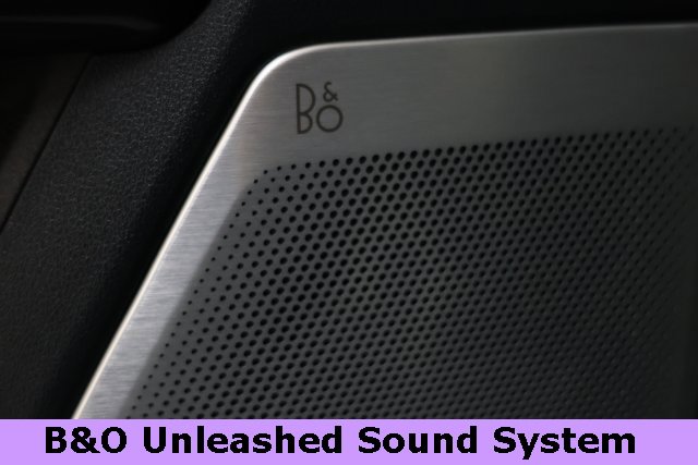 Used 2023 Ford F150 Lariat w/ Equipment Group 502A High image 40