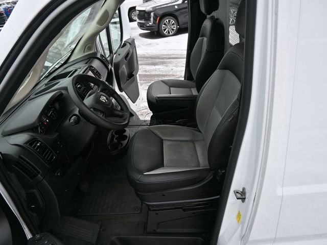 Used 2024 RAM ProMaster 2500 w/ Convenience Group image 16