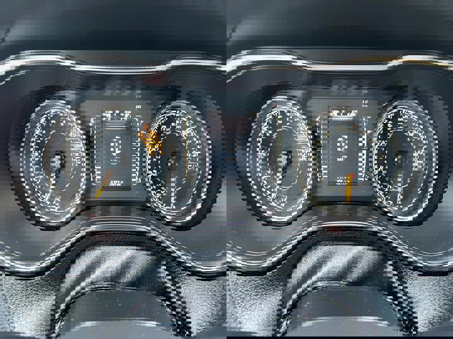 Used 2020 Jeep Cherokee Latitude Lux w/ Comfort/Convenience Group image 23