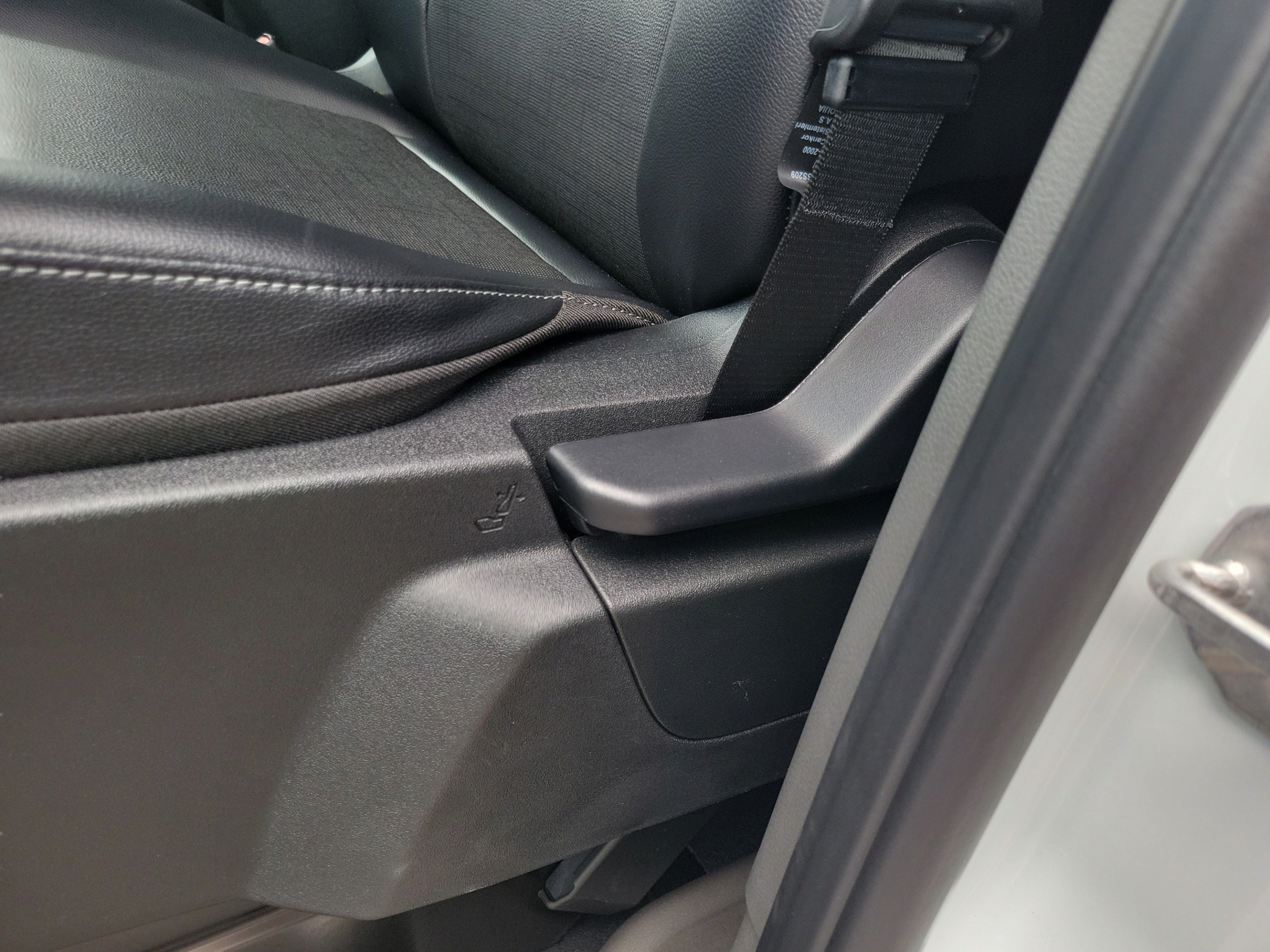 New 2026 Ford Transit 150 Low Roof RWD image 19
