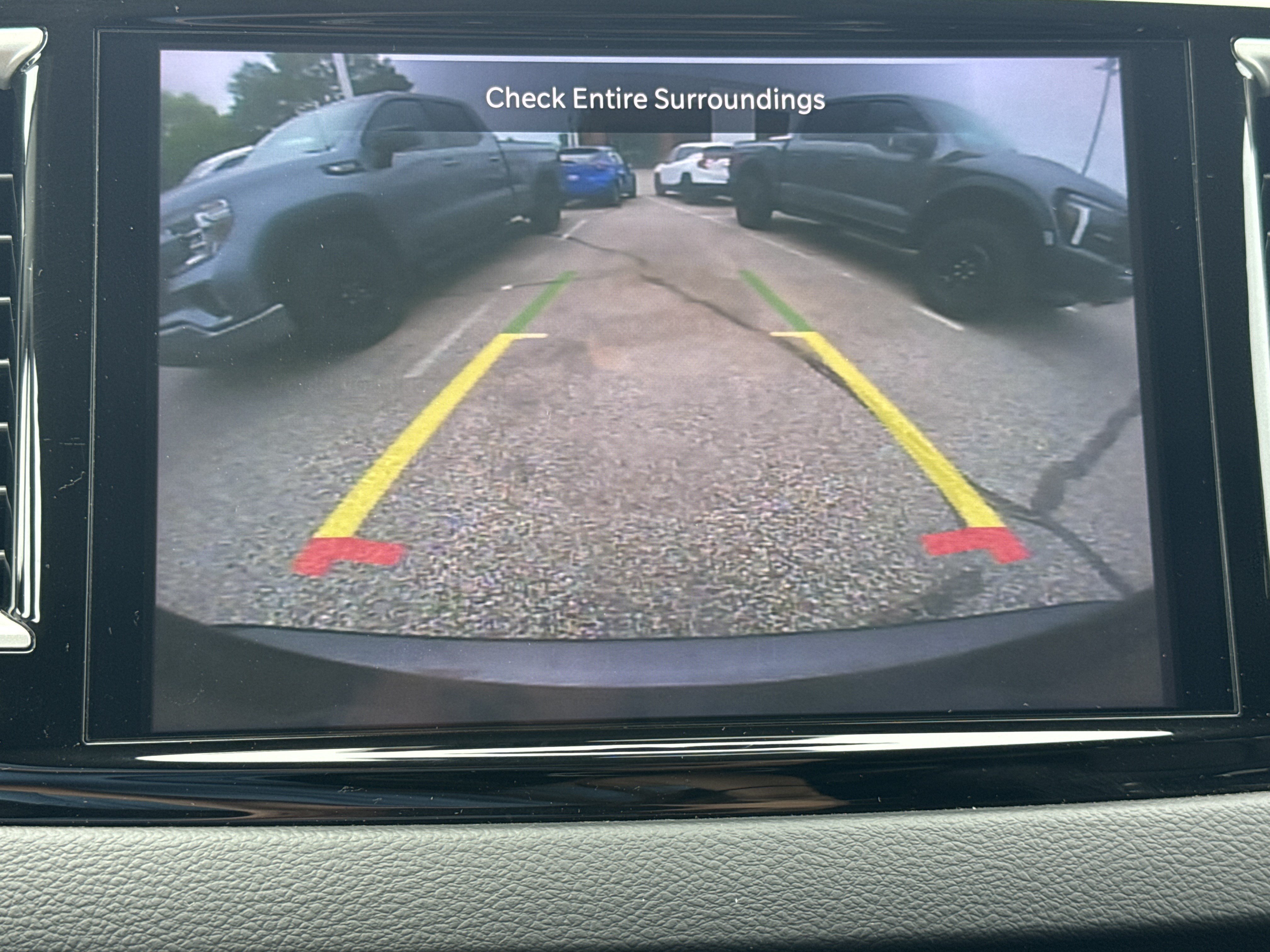 Used 2023 Chrysler Pacifica Touring-L FWD image 20