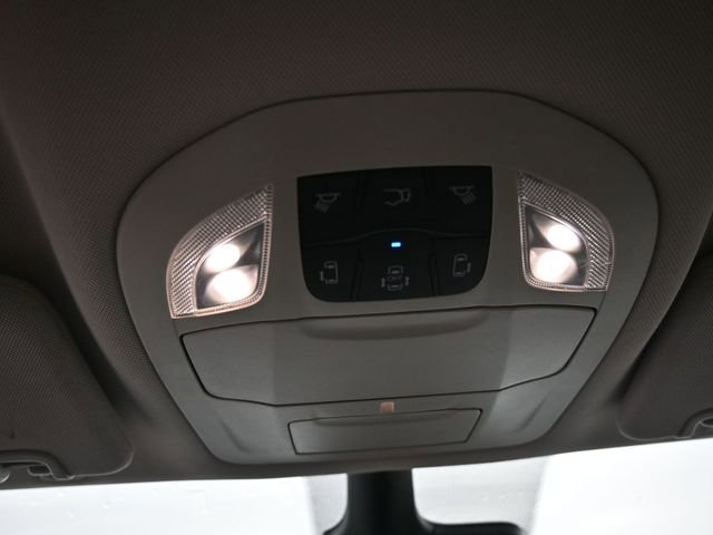 Used 2023 Chrysler Pacifica Touring-L FWD image 30
