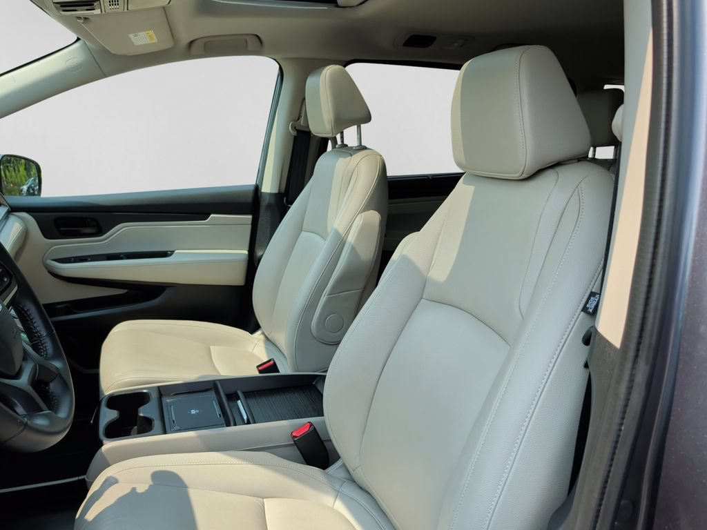 Used 2025 Honda Odyssey EX-L image 17