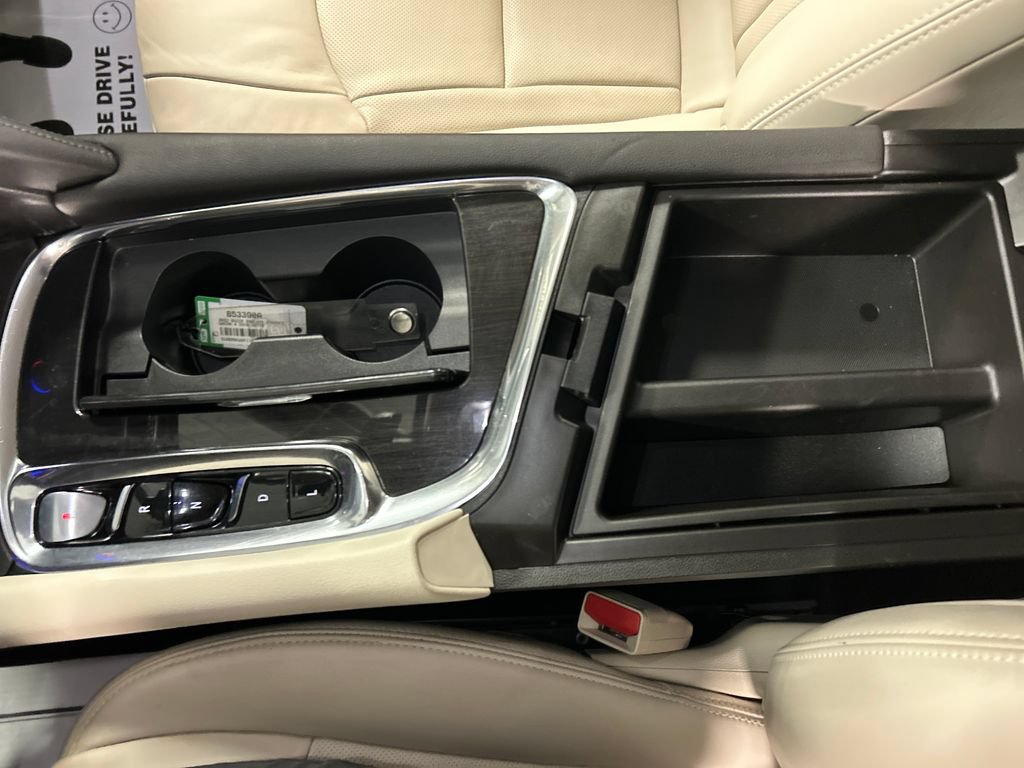 Used 2023 Buick Enclave Essence FWD image 21