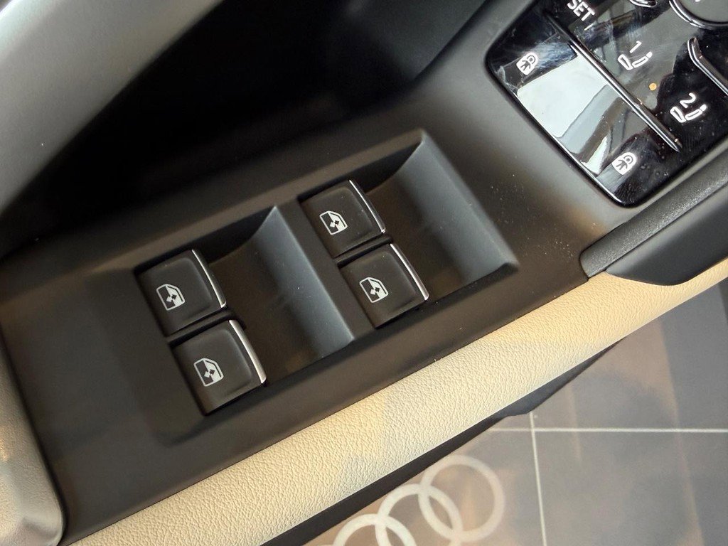 New 2026 Audi Q5 Premium Plus AWD/4WD image 10