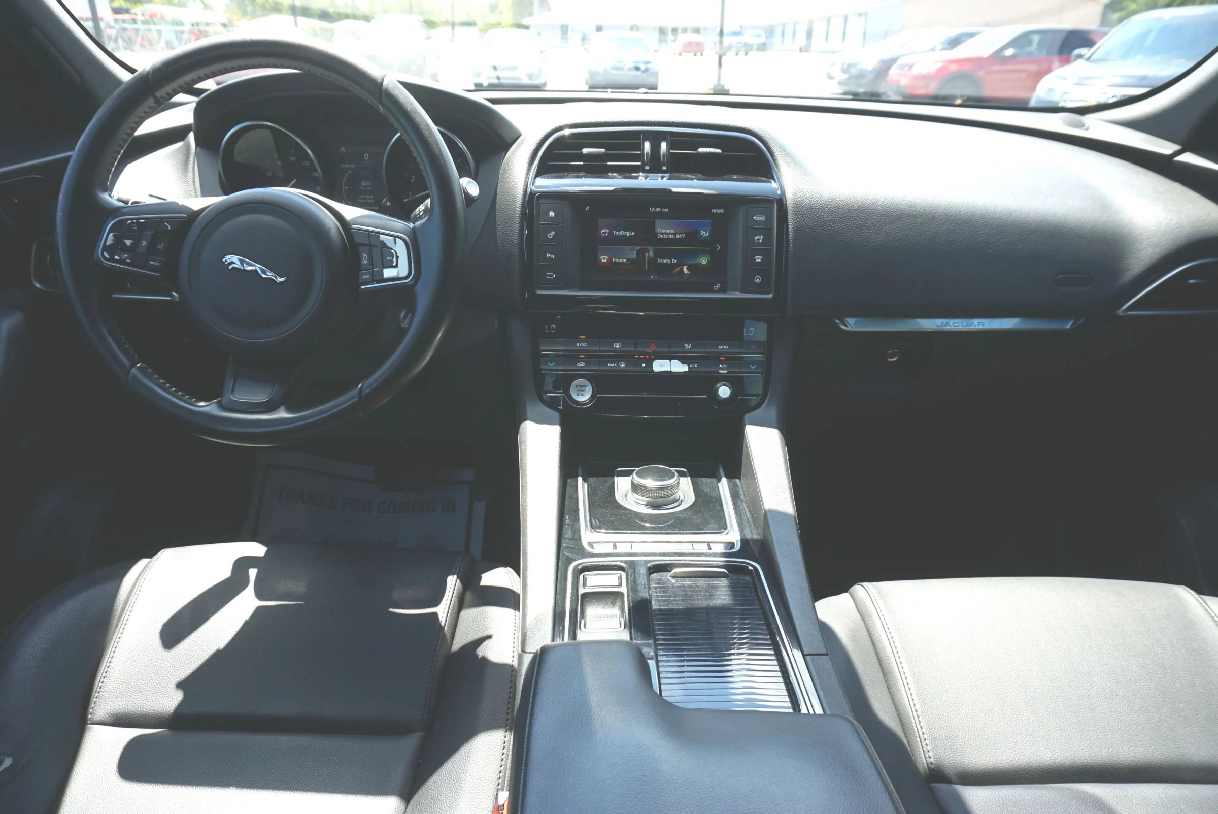 Used 2018 Jaguar F-PACE Premium AWD/4WD image 23