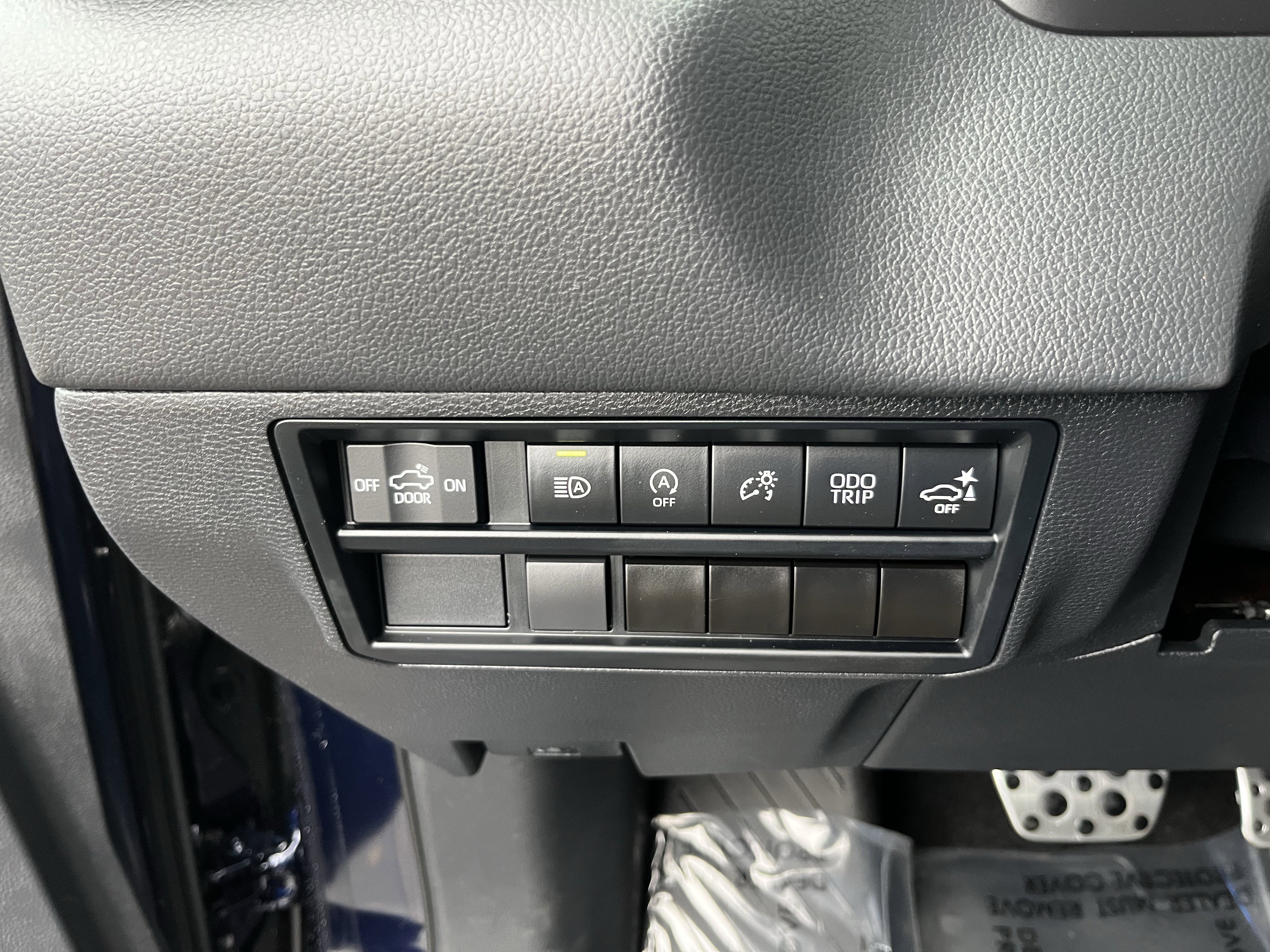 Used 2024 Toyota Tundra Limited w/ TRD Off-Road Package image 23