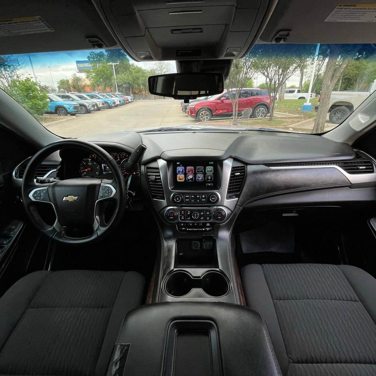 Used 2019 Chevrolet Suburban LS w/ All-Season Package RWD image 10